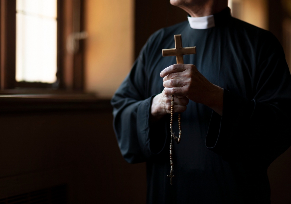 Apel polskich biskupów do rodziców z okazji nowego roku szkolnego i kontrowersje wokół kwestii religii w systemie edukacji